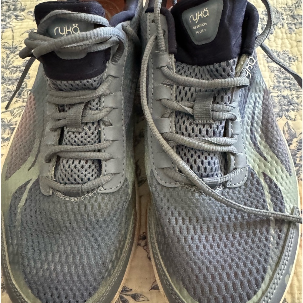 Woman’s size 11 RYKA sneakers